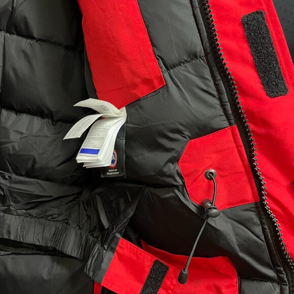 Canada Goose Red Expedition Parka – Authentic, Excellent Condition - Picture 7 of 9